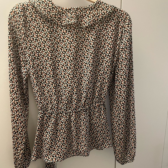 Like new Mark Studio top - Picture 4 of 4